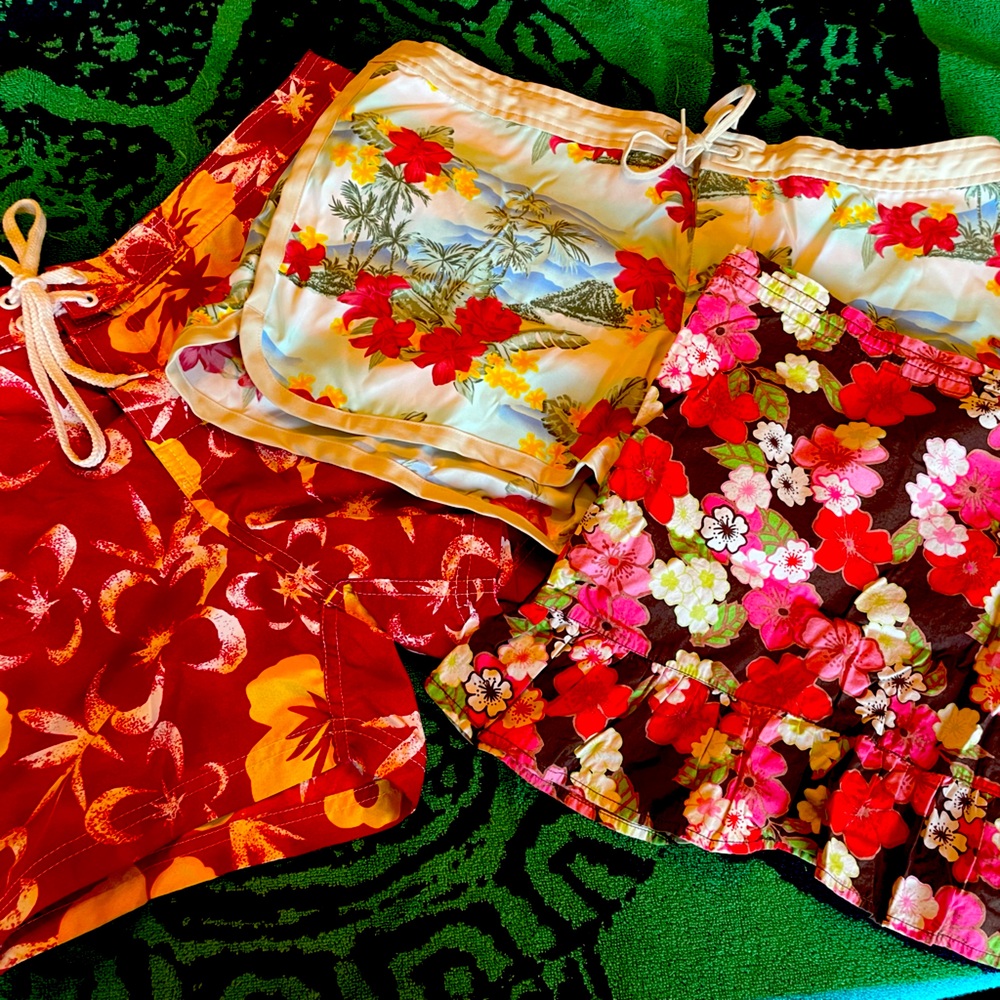 Colorful, mixed brand, summer board short and skirt combo!